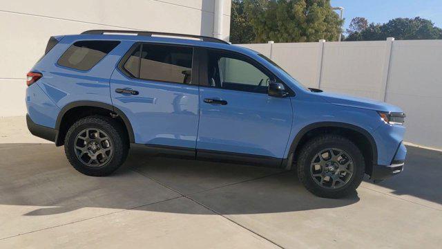 new 2025 Honda Pilot car, priced at $51,830