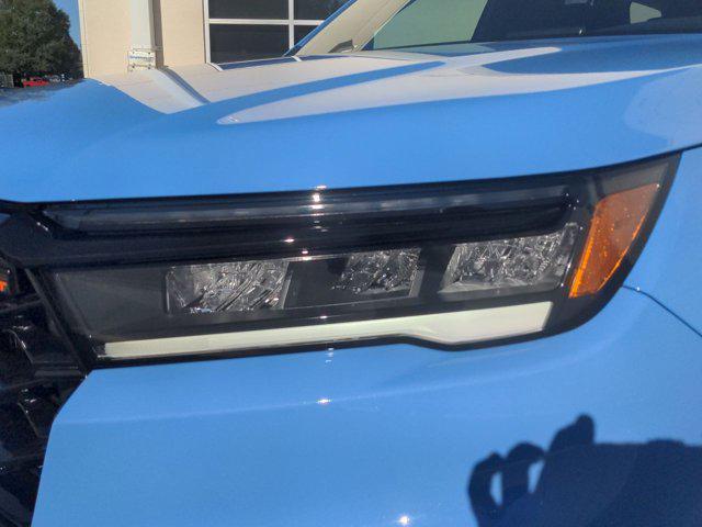 new 2025 Honda Pilot car, priced at $51,830