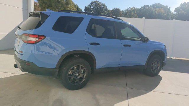 new 2025 Honda Pilot car, priced at $51,830