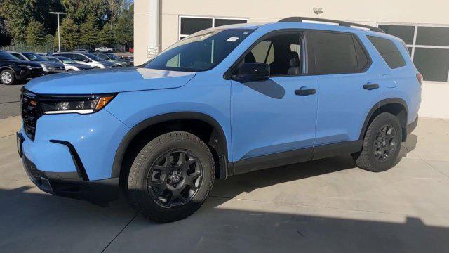 new 2025 Honda Pilot car, priced at $51,830