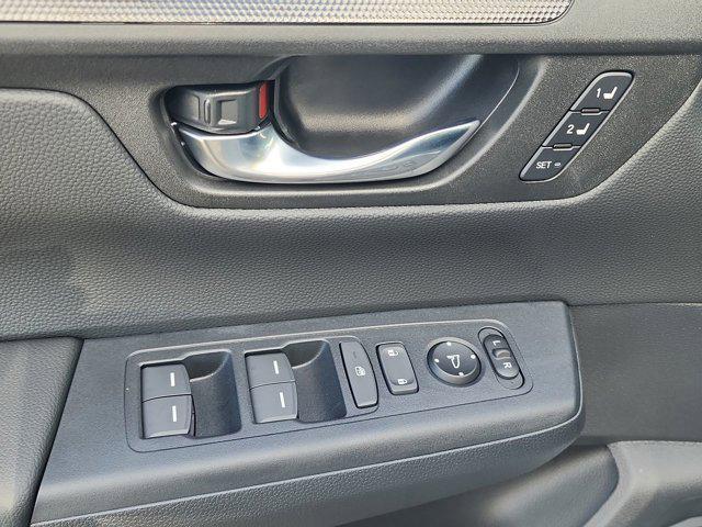 new 2026 Honda CR-V Hybrid car, priced at $40,630