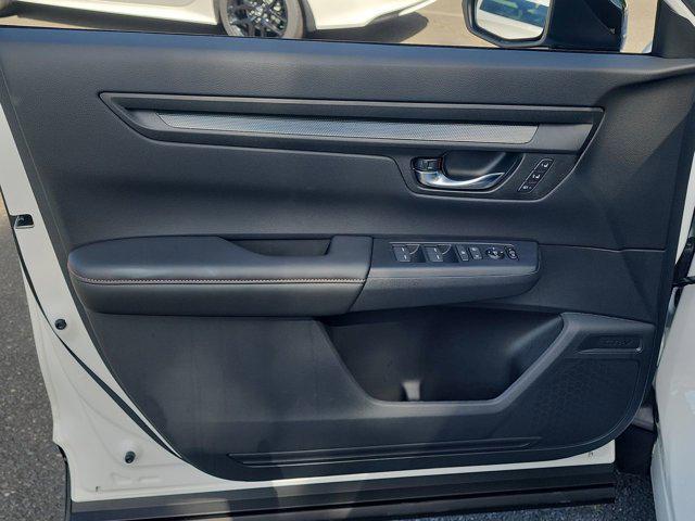 new 2026 Honda CR-V Hybrid car, priced at $40,630