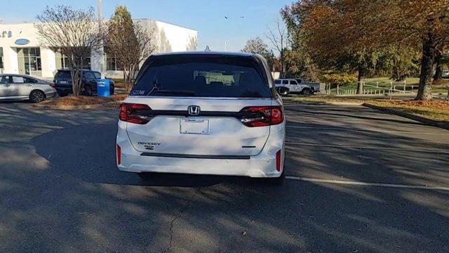 new 2026 Honda Odyssey car, priced at $49,445