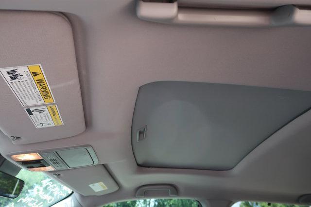 used 2022 Honda Pilot car, priced at $32,495