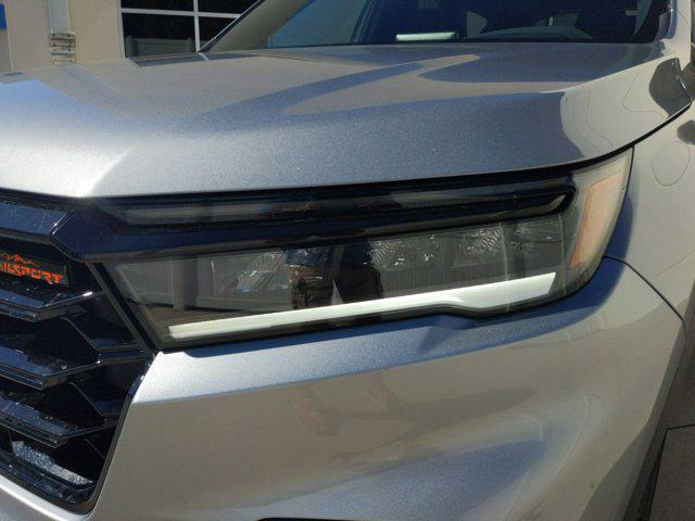 new 2025 Honda Pilot car, priced at $50,495