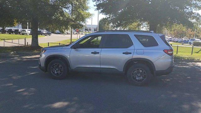 new 2025 Honda Pilot car, priced at $50,495