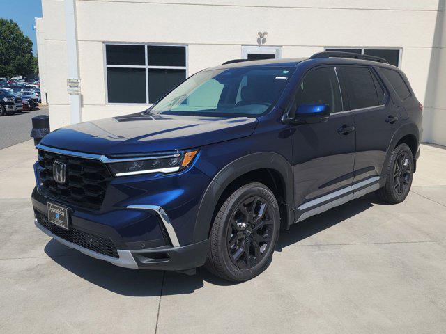 new 2025 Honda Pilot car, priced at $51,700