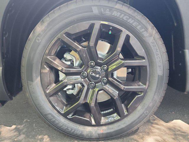 new 2025 Honda Pilot car, priced at $51,700