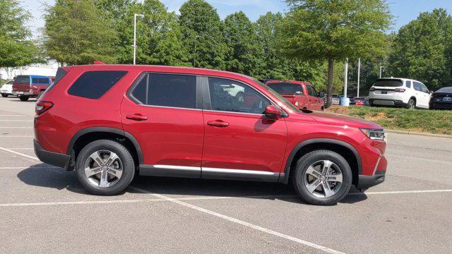 new 2025 Honda Pilot car, priced at $45,350