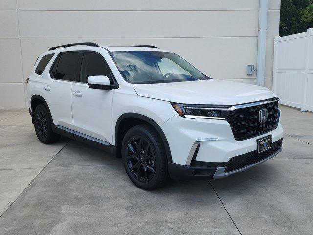 new 2025 Honda Pilot car, priced at $51,605