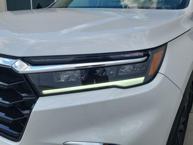 new 2025 Honda Pilot car, priced at $51,605