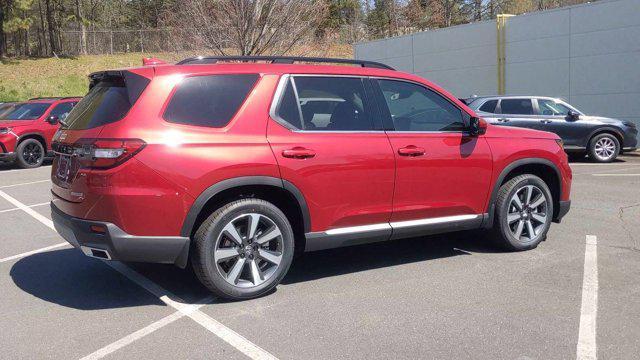 new 2025 Honda Pilot car, priced at $52,280