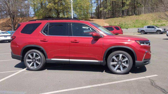 new 2025 Honda Pilot car, priced at $52,280