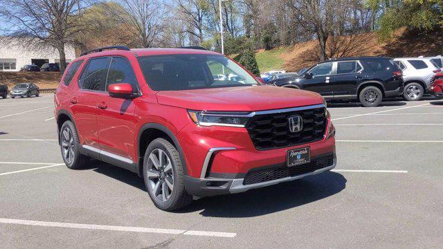 new 2025 Honda Pilot car, priced at $52,280