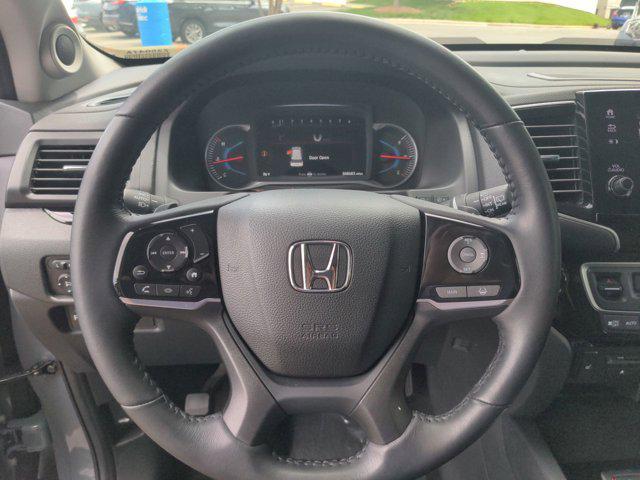 used 2022 Honda Pilot car, priced at $35,995