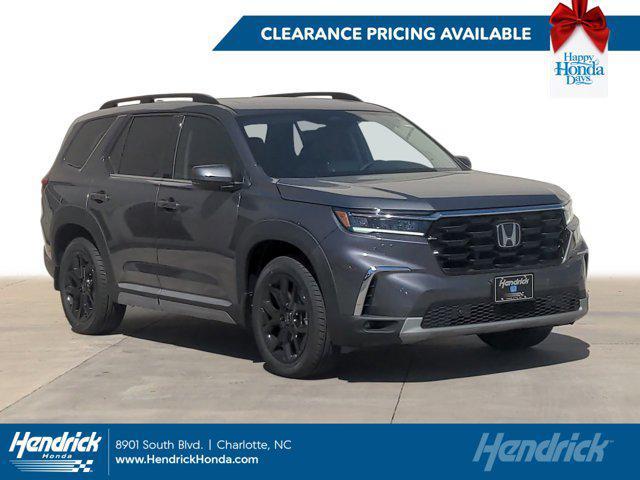 new 2025 Honda Pilot car, priced at $52,995