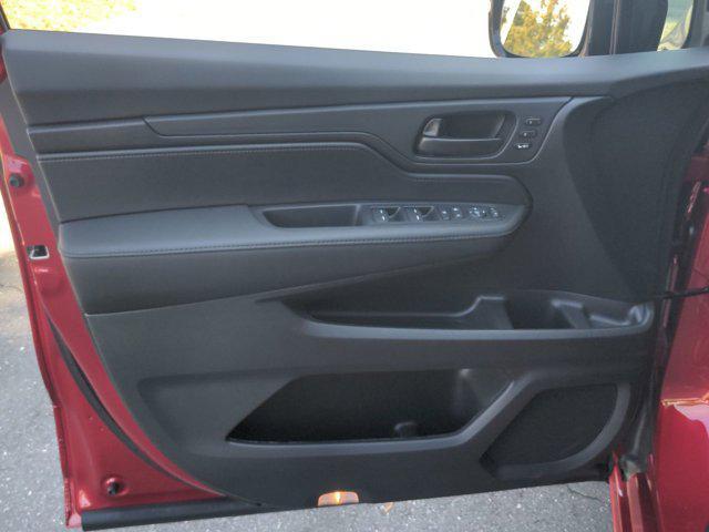used 2025 Honda Odyssey car, priced at $42,495