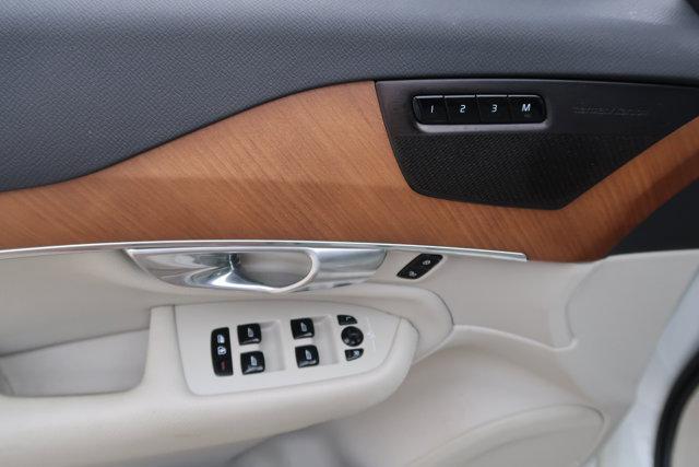 used 2022 Volvo XC90 Recharge Plug-In Hybrid car, priced at $41,995