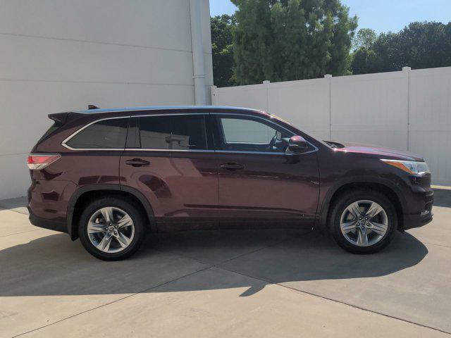 used 2016 Toyota Highlander car, priced at $22,995