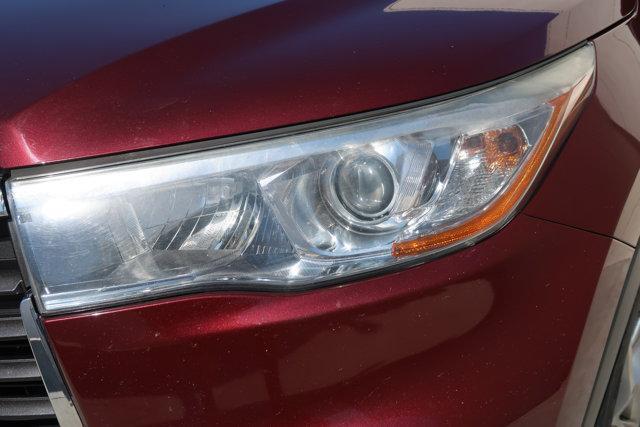 used 2016 Toyota Highlander car, priced at $23,995