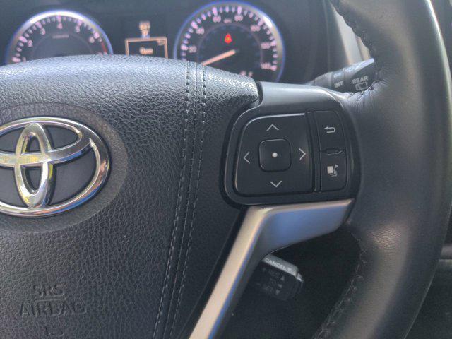 used 2016 Toyota Highlander car, priced at $22,995