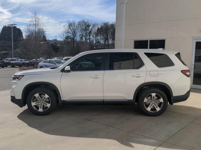 new 2025 Honda Pilot car, priced at $45,350