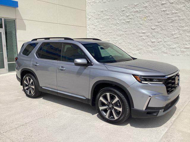 new 2025 Honda Pilot car, priced at $48,950