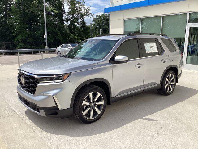 new 2025 Honda Pilot car, priced at $48,950
