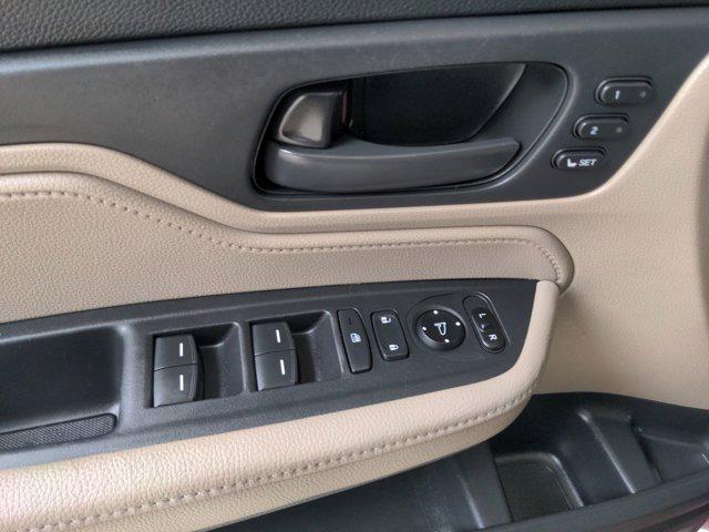 used 2019 Honda Odyssey car, priced at $14,995