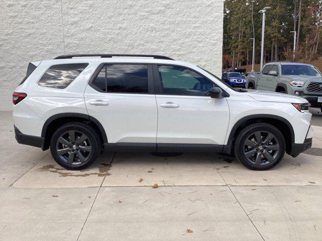 new 2025 Honda Pilot car, priced at $42,105