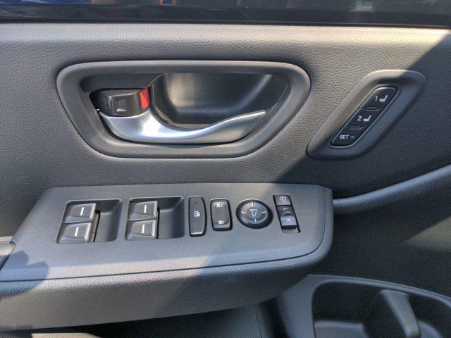 new 2025 Honda Pilot car, priced at $51,375