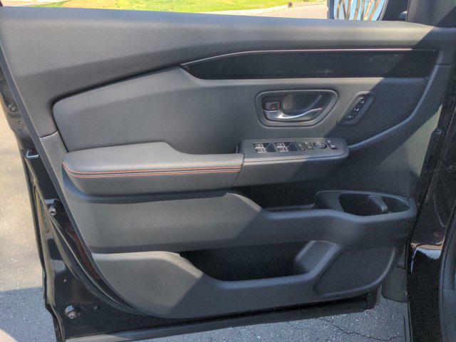 new 2025 Honda Pilot car, priced at $51,375