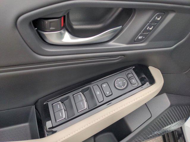 new 2025 Honda Accord Hybrid car, priced at $40,905