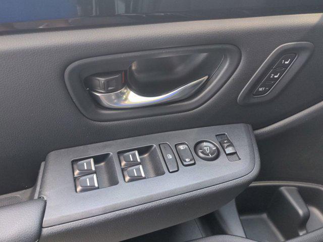 used 2024 Honda Pilot car, priced at $43,995