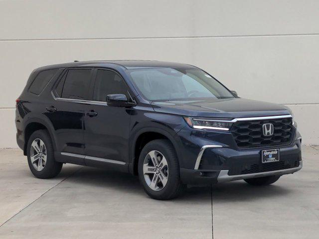 new 2025 Honda Pilot car, priced at $49,250