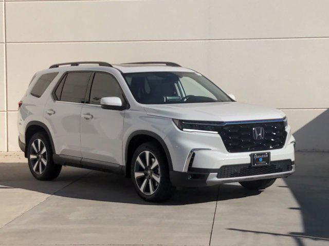 new 2025 Honda Pilot car, priced at $50,080