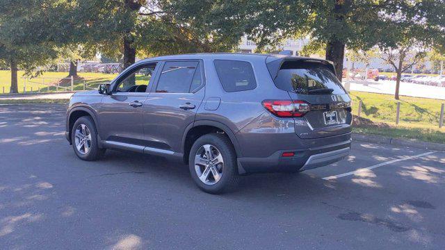 new 2025 Honda Pilot car, priced at $47,095