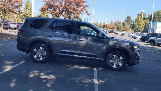 new 2025 Honda Pilot car, priced at $47,095