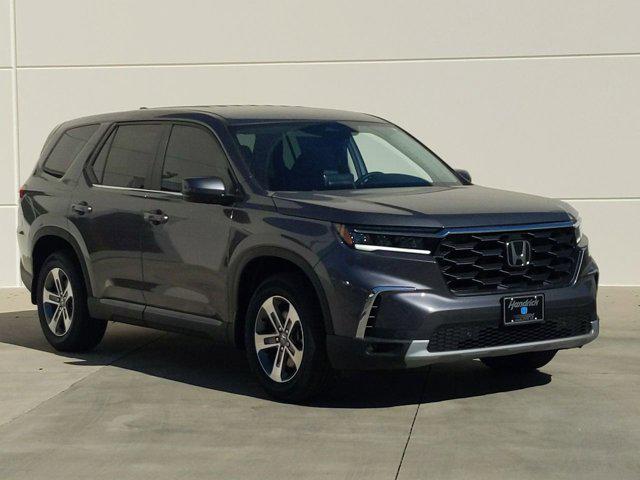 new 2025 Honda Pilot car, priced at $47,095