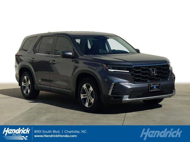 new 2025 Honda Pilot car, priced at $47,095