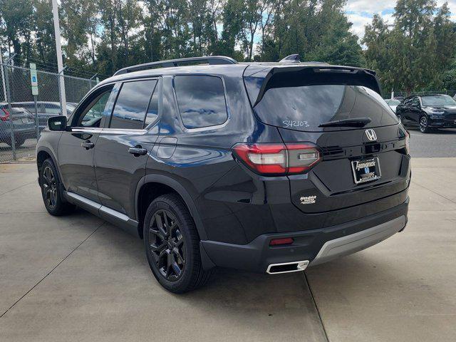 new 2025 Honda Pilot car, priced at $50,895