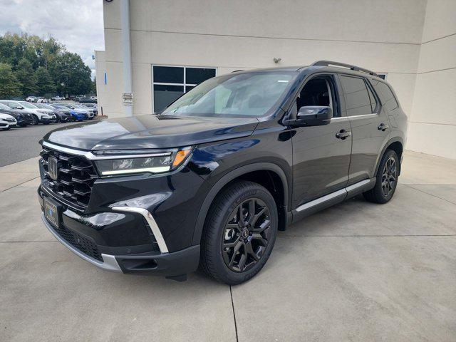 new 2025 Honda Pilot car, priced at $50,895