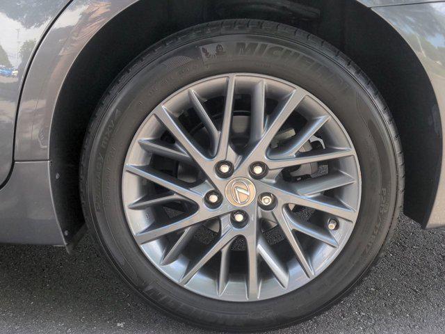 used 2018 Lexus ES 350 car, priced at $27,495