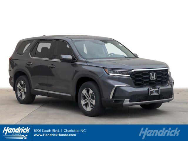 new 2025 Honda Pilot car, priced at $44,895