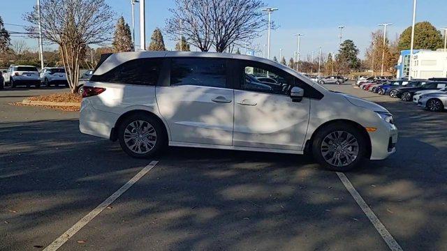 new 2026 Honda Odyssey car, priced at $49,445