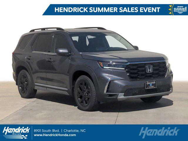 new 2025 Honda Pilot car, priced at $51,150