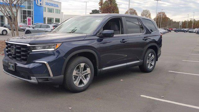 new 2025 Honda Pilot car, priced at $47,050