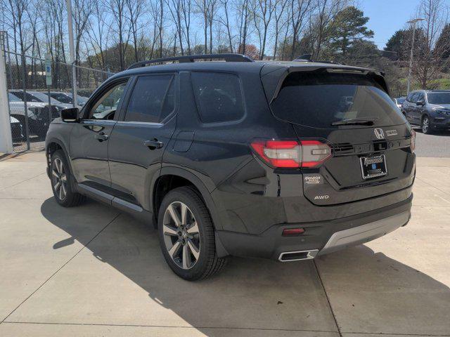 new 2025 Honda Pilot car, priced at $54,575