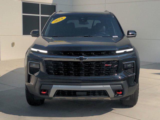 used 2024 Chevrolet Traverse car, priced at $46,995