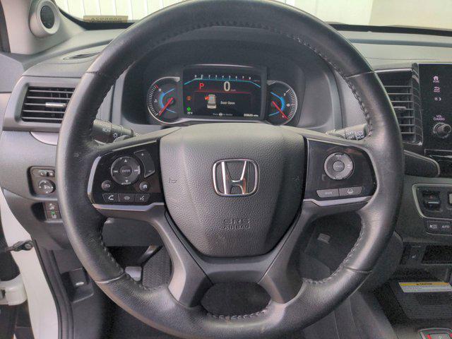 used 2022 Honda Pilot car, priced at $33,495